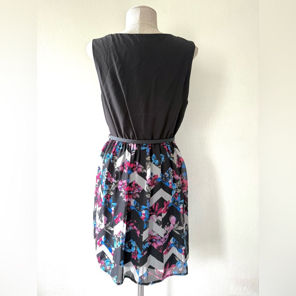 Lily Rose Black and Multicolor Chevron Floral Chiffon Fit and Flare Dress - Picture 5 of 13